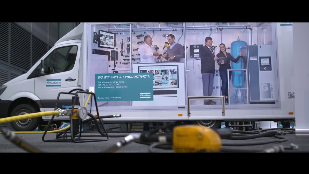 Impressionen von der Messe mit Atlas Copco Road Show Truck - Jenpneumatik
